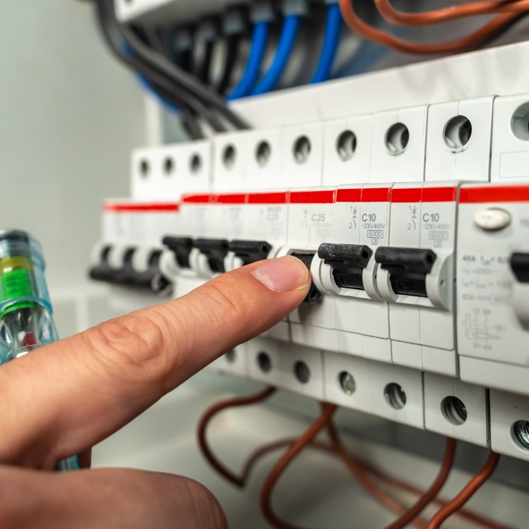 Electrical services in Valencia, CA Electrical services in Valencia, CA
