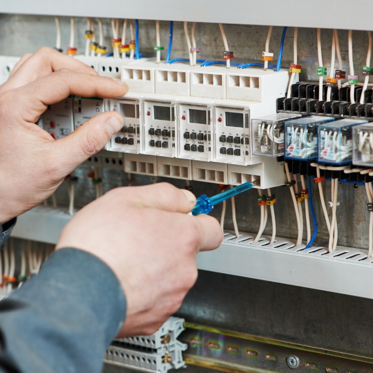 Electrical services in Valencia, CA Electrical services in Valencia, CA